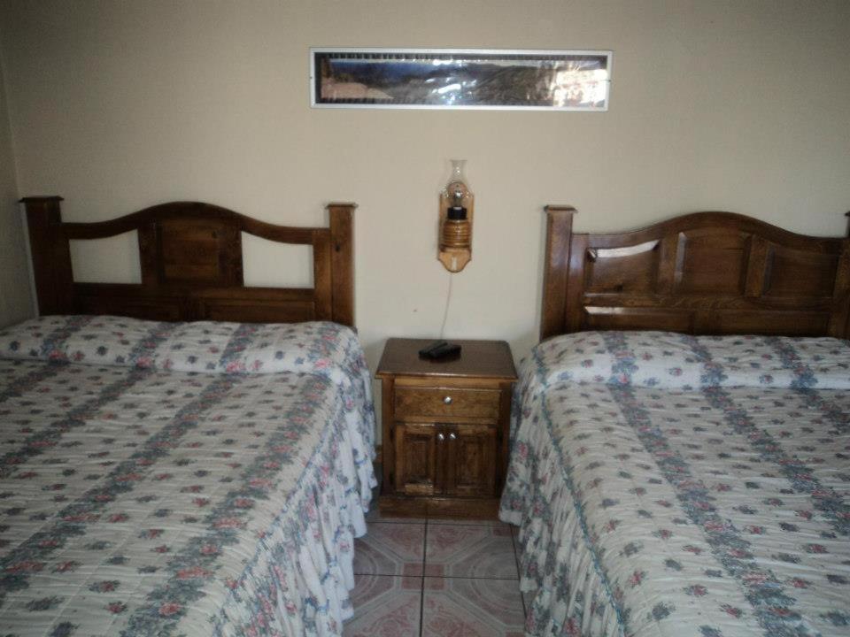 Cabanas Taramuri Creel Szoba fotó